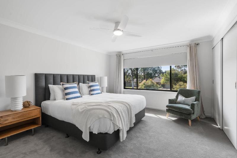 Niara - renovated 4BR Vincentia beach house - image 25