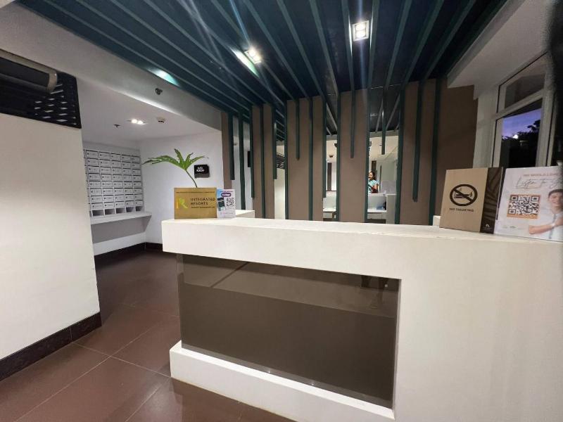 Serene 1-Bedroom Apartment in Boracay with Pool Access - image 22