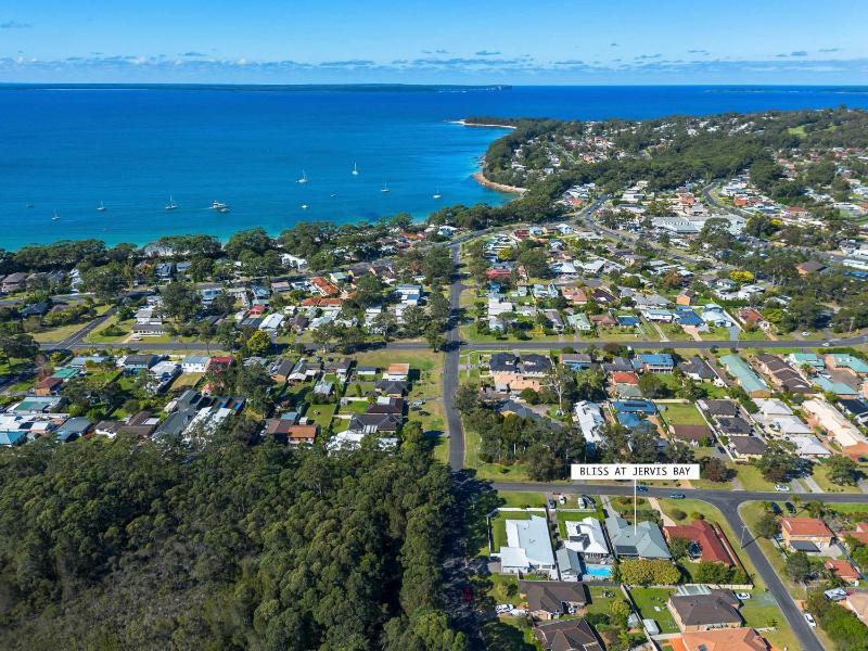 Bliss at Jervis Bay - pet-friendly Vincentia home - image 23