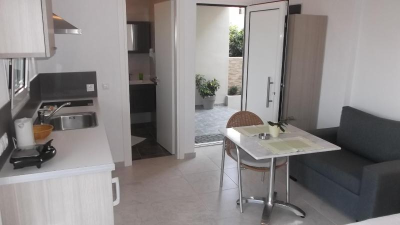 Vanessa House Luxury Apartments - image 43