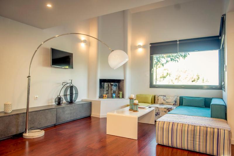 Two-Bedroom Villa image 3