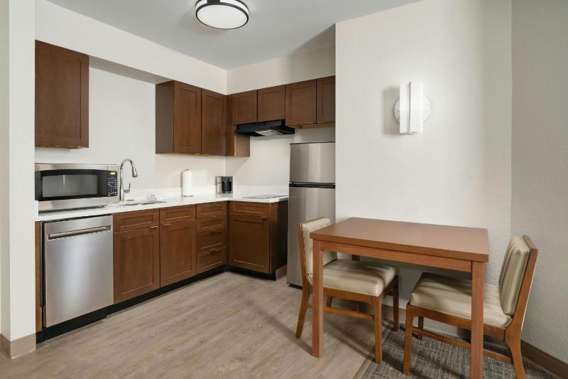 Residence Inn by Marriott Atlanta Midtown/Peachtree at 17th - image 32