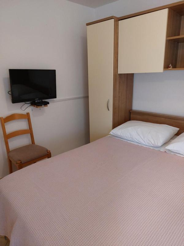 Apartment Mladenka - image 36