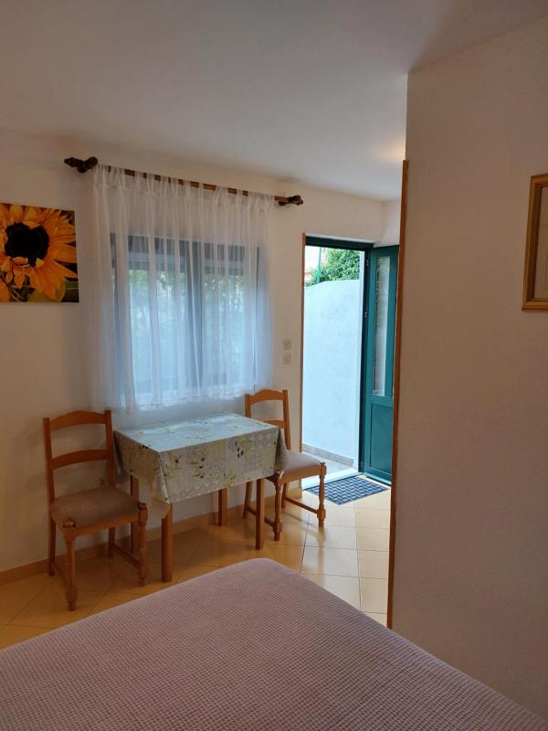 Apartment Mladenka - image 25