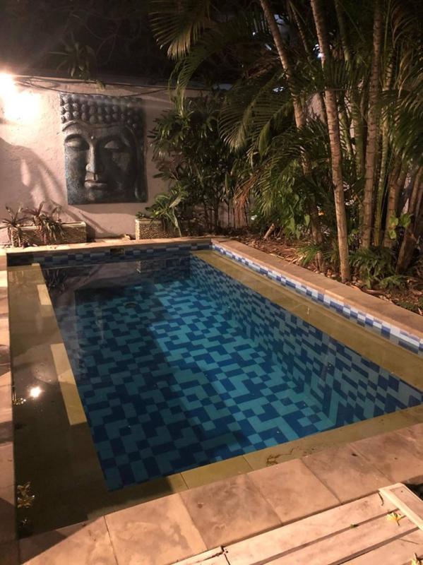 Tropical House - Garlic Lane - image 35