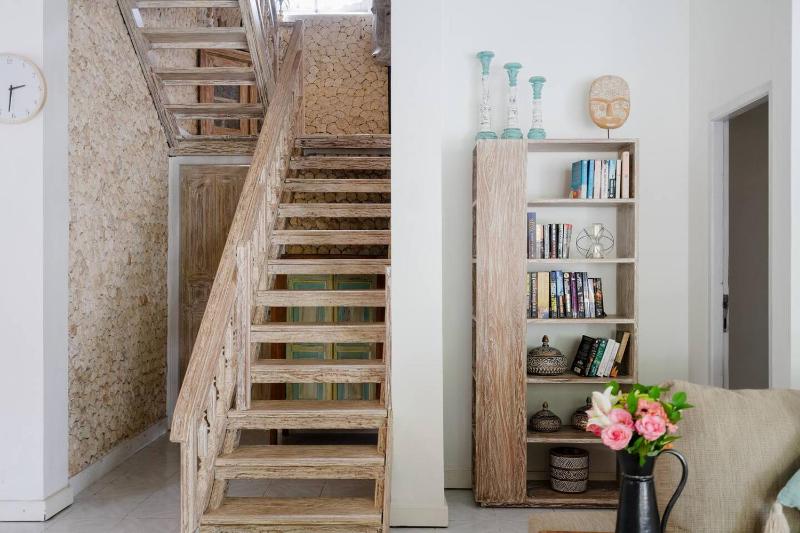 Tropical House - Garlic Lane - image 29