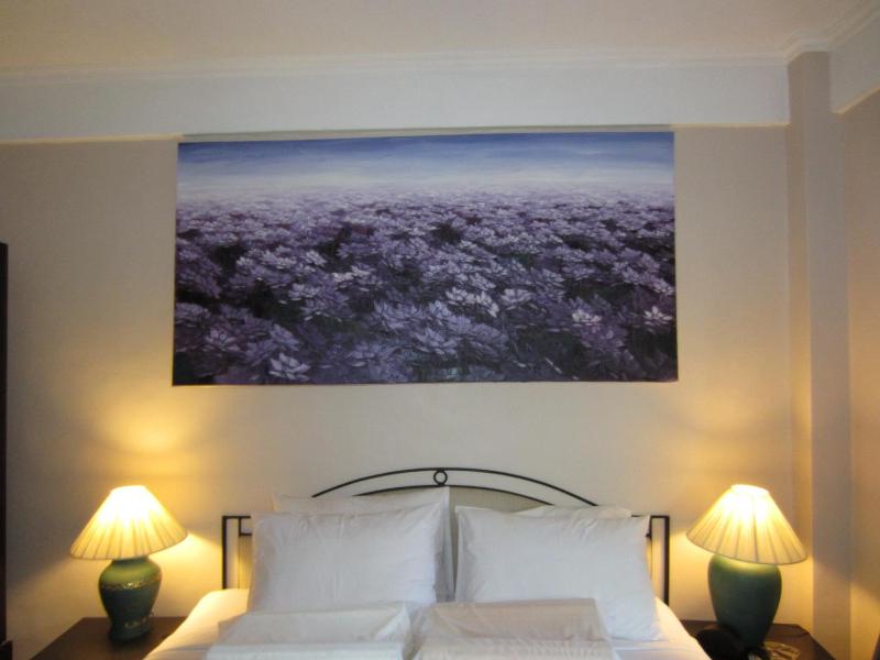 Private Apartments at Jayakarta Residence - image 12