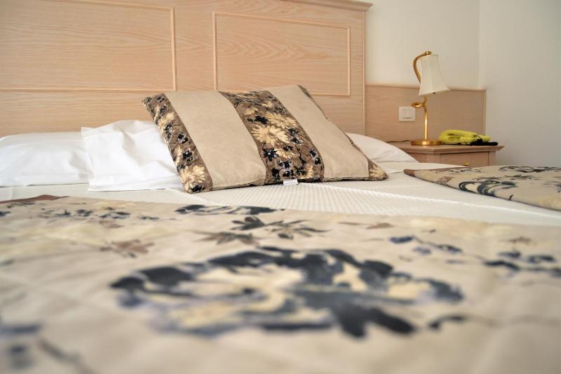 Suite image 1