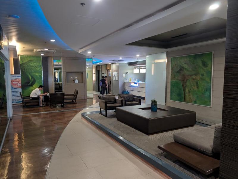 Poblacion Studio | Infinity Pool + 600 Mbps WiFi + Fast Check-in - image 1