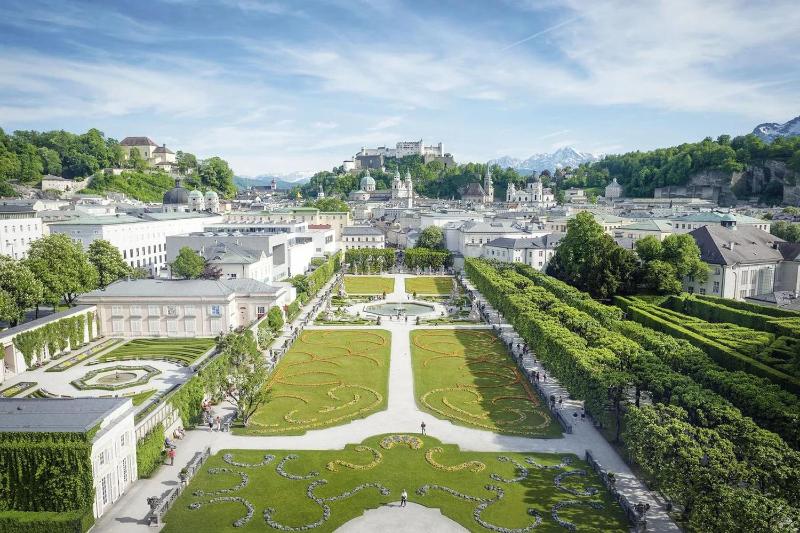 City Appartement Salzburg by rentyourhome24 - image 14