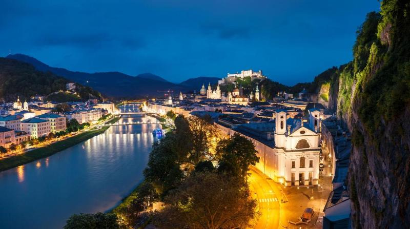 City Appartement Salzburg by rentyourhome24 - image 9