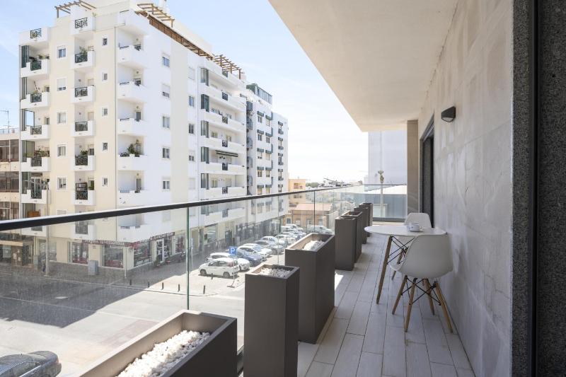 Casa Giao - Modern Apartment by HD - image 22