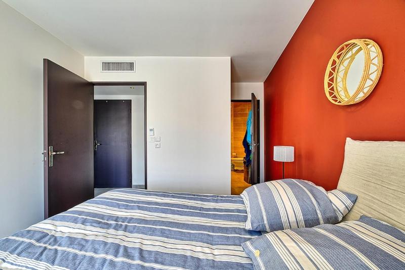 Lovely 4-Bedroom Family Apartment in Central Nice - image 10