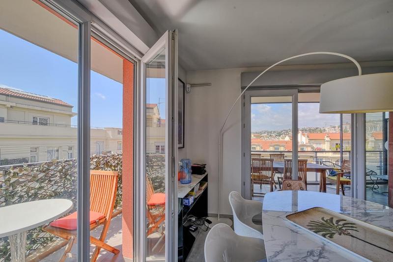 Lovely 4-Bedroom Family Apartment in Central Nice - image 14