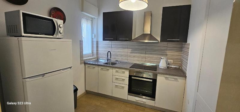 Apartment Iris - image 15