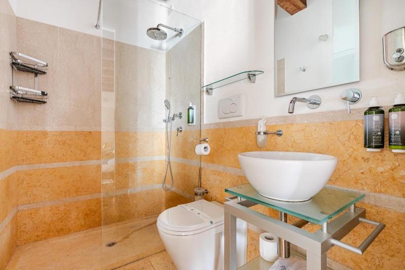 Truly Verona - Delle Erbe suites - image 16