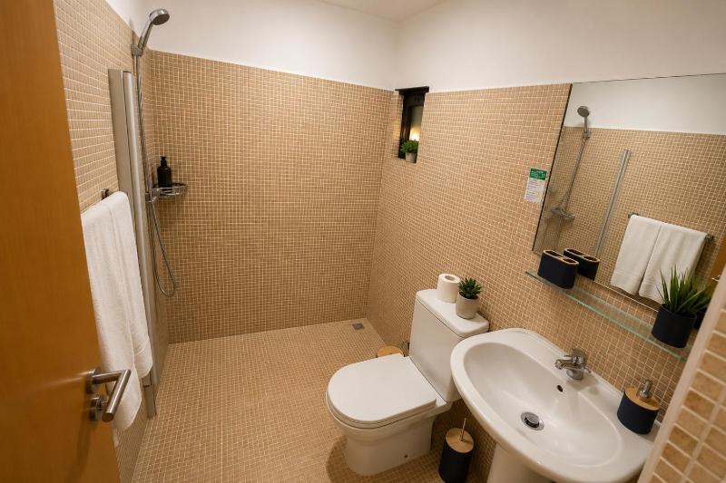 Viana Hotel - image 7