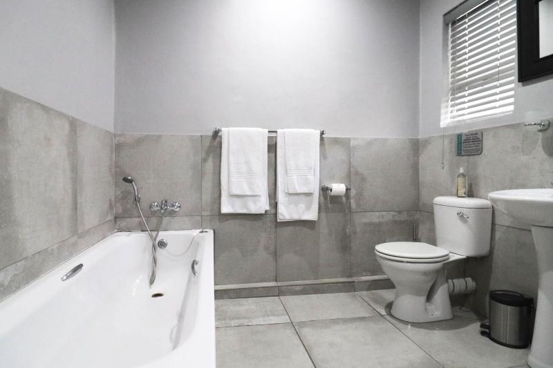African Sands Guesthouse - image 14