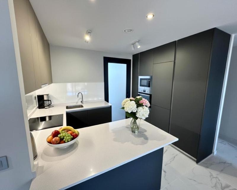 Eagle Tower Benidorm - EAGLE VIEW - 3 bedrooms - image 24