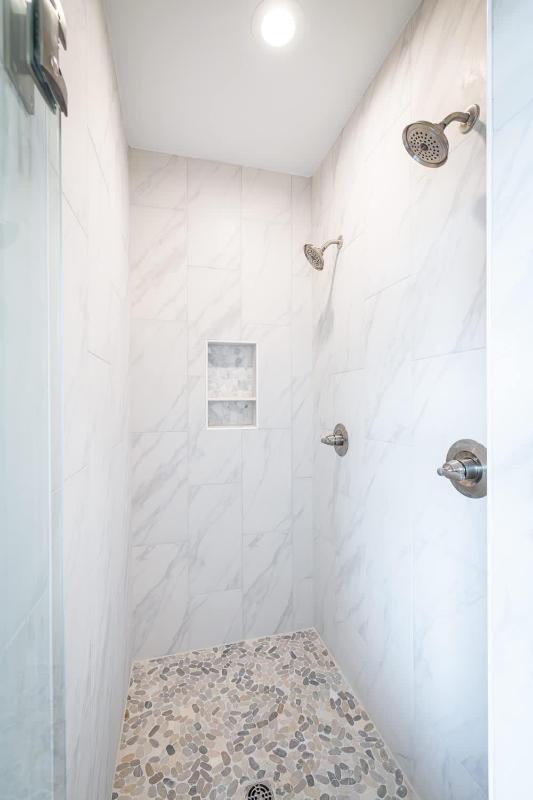 Brand New Luxury Build 2 Min Walk to Beach w Pool - image 34