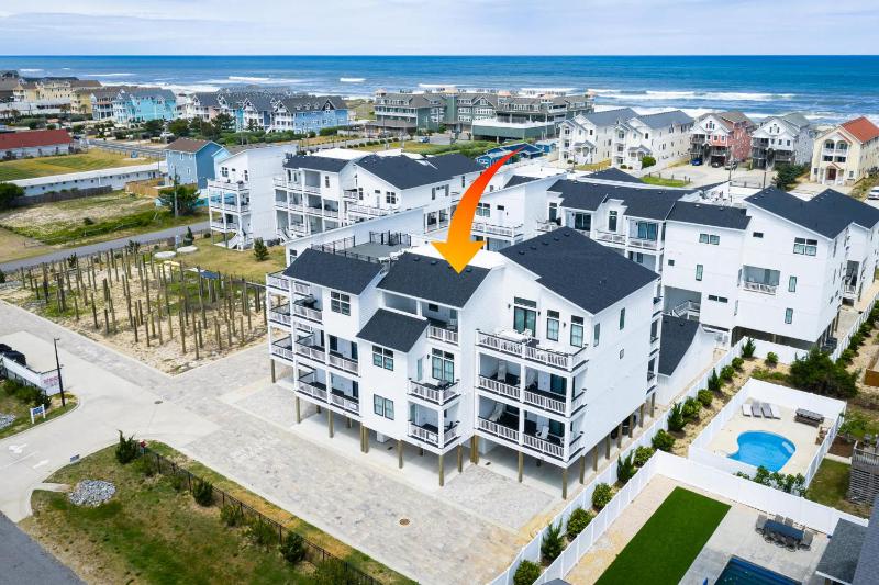 Brand New Luxury Build 2 Min Walk to Beach w Pool - image 22