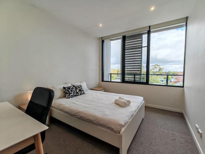 Cosy Convenience 2BR APT in North Ryde - image 9