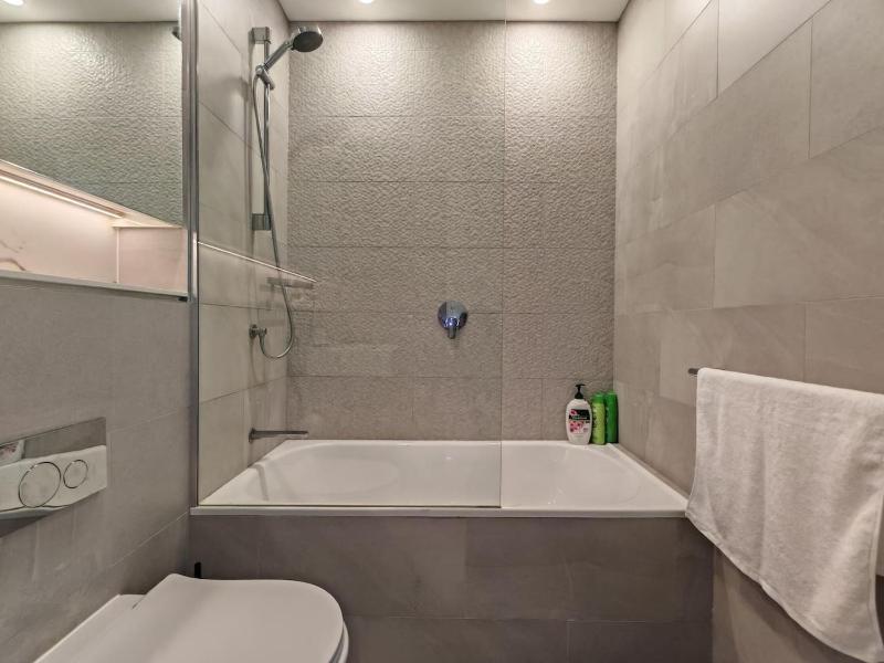 Cosy Convenience 2BR APT in North Ryde - image 3