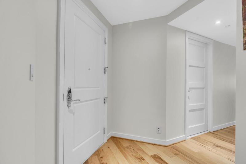 Furnished 2BR Apartment in Penn Quarter DC apts - image 9