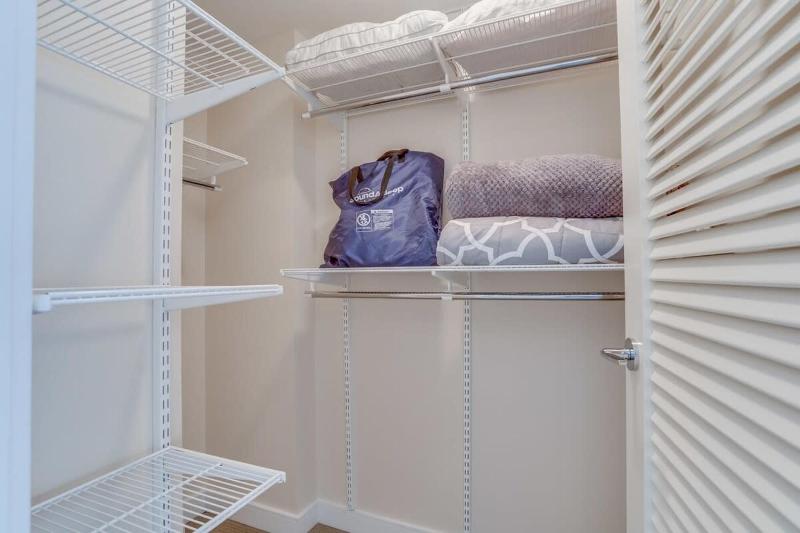 1BR Furnished Apartment at Penn Quarter apts - image 16