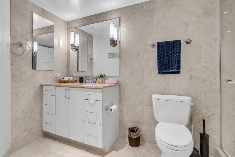 2BR Furnished Apartment near Smithsonian apts - image 5