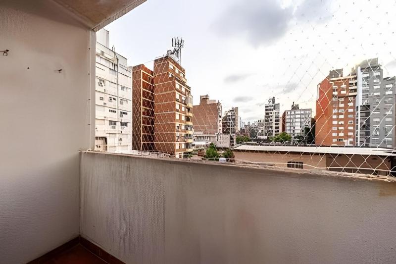 Beautiful apartment just steps from the river - image 10