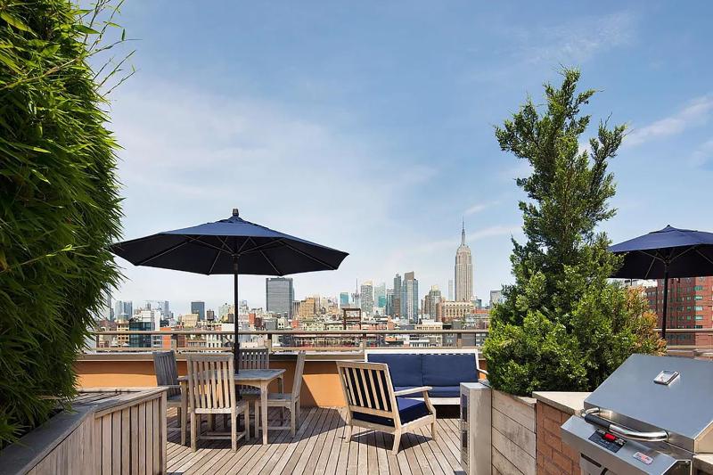 Blueground Chelsea rooftop nr The High Line NYC-1194 - image 8