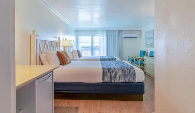 Tween Waters Island Resort & Spa - image 6