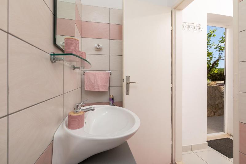 Apartments with parking space Hvar - 25144 - image 10