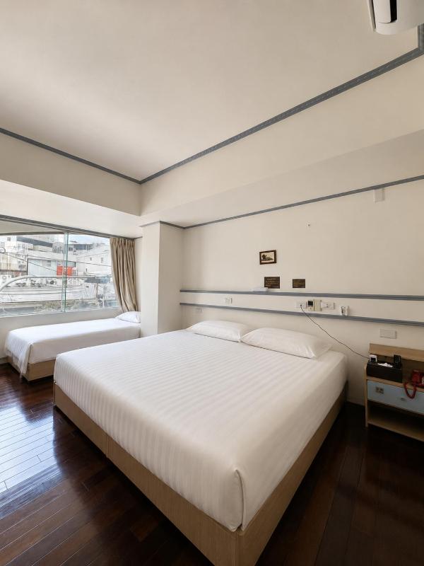 Fudi Hotel - image 7