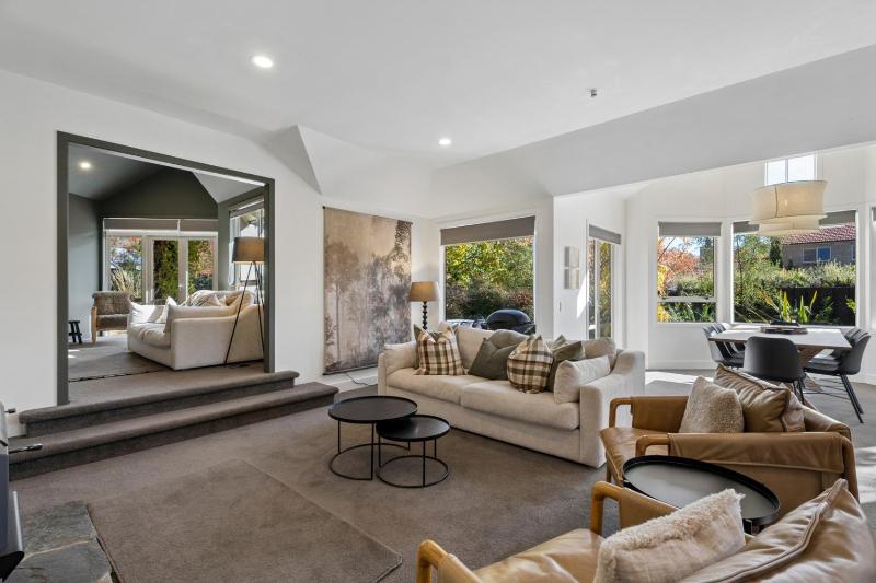 Emerald Oasis by Sotheby's Luxury Rental Homes - image 27