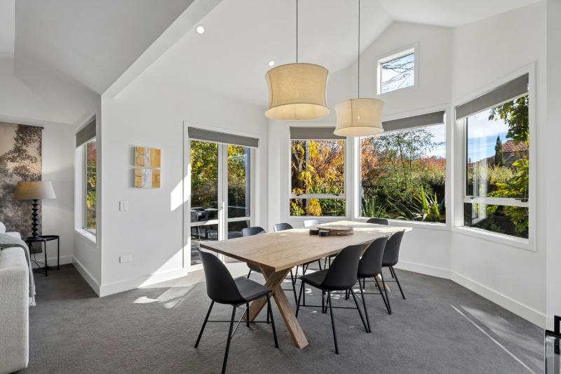 Emerald Oasis by Sotheby's Luxury Rental Homes - image 15