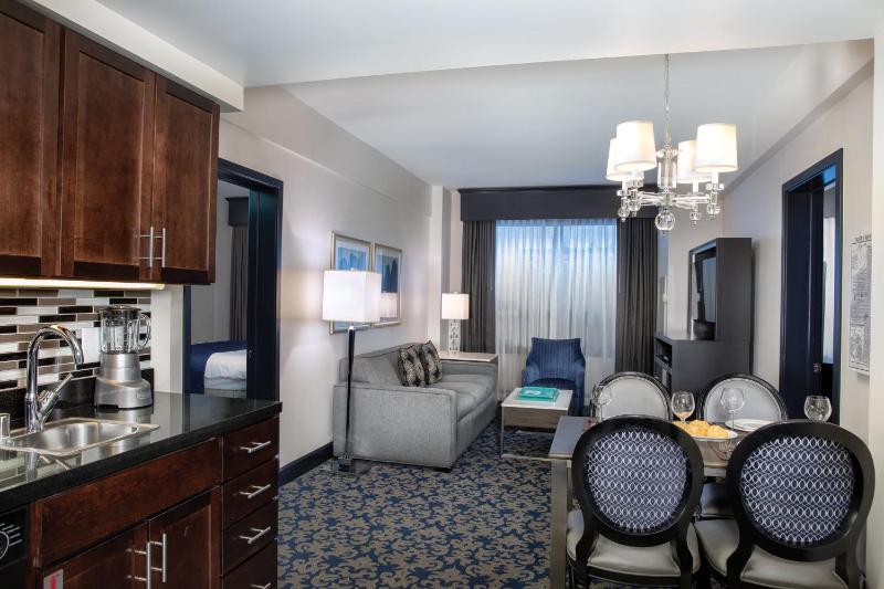 Canterbury Resort 1BR Apartment - image 2