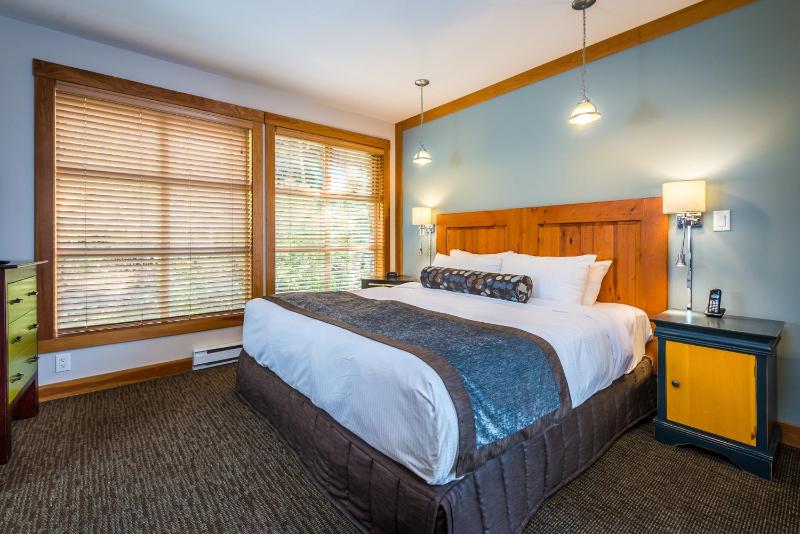Legends Whistler by Lodging Ovations - image 21