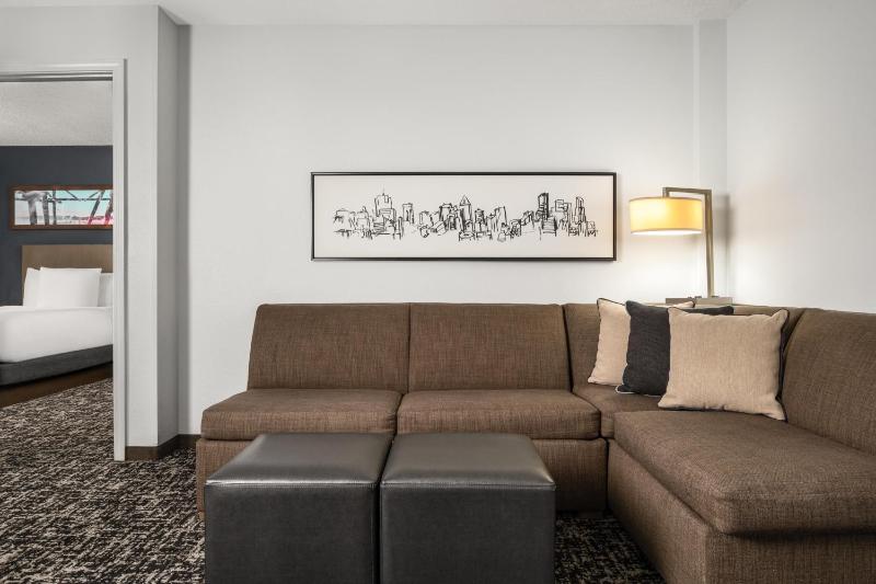 Hyatt House Dallas Uptown - image 33