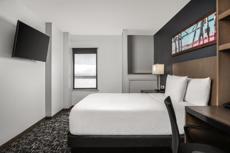 Hyatt House Dallas Uptown - image 44