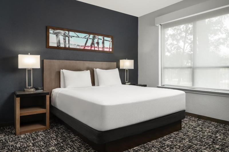 Hyatt House Dallas Uptown - image 10