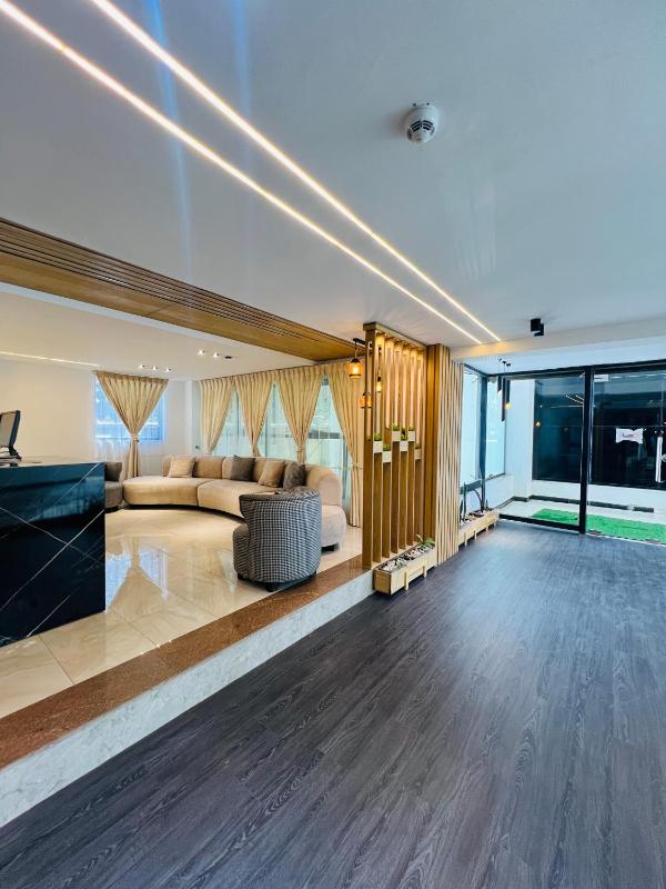 stay grandly Bisrate Gabriel Luxury Long-Term 3BR Apartment - image 13