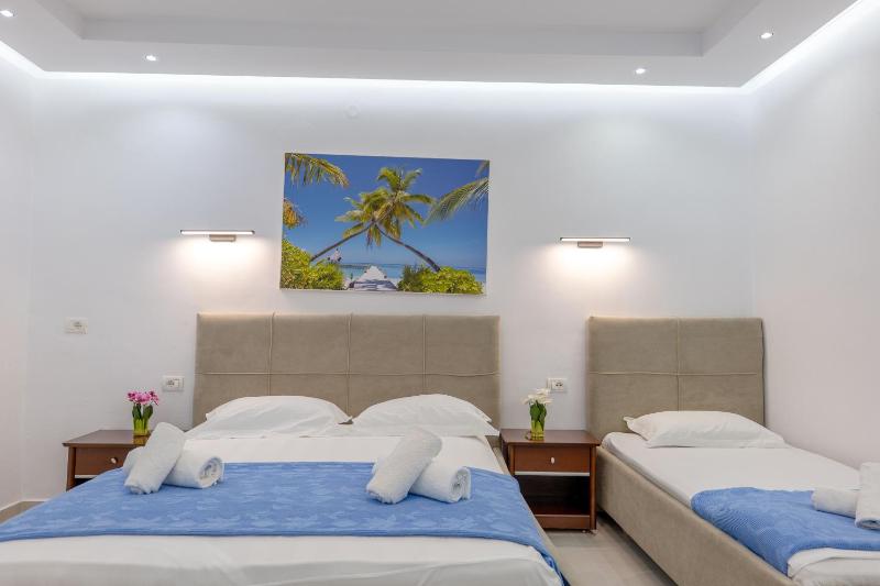 Ksamil Guesthouse Villa - image 9
