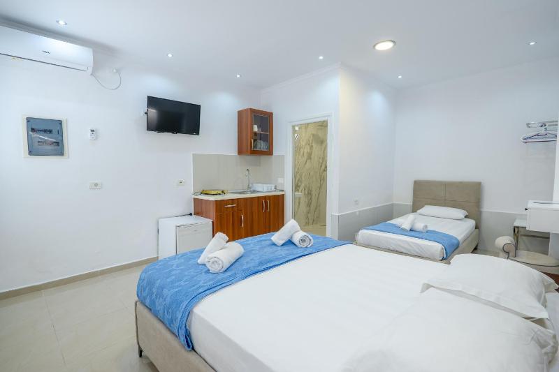 Ksamil Guesthouse Villa - image 2