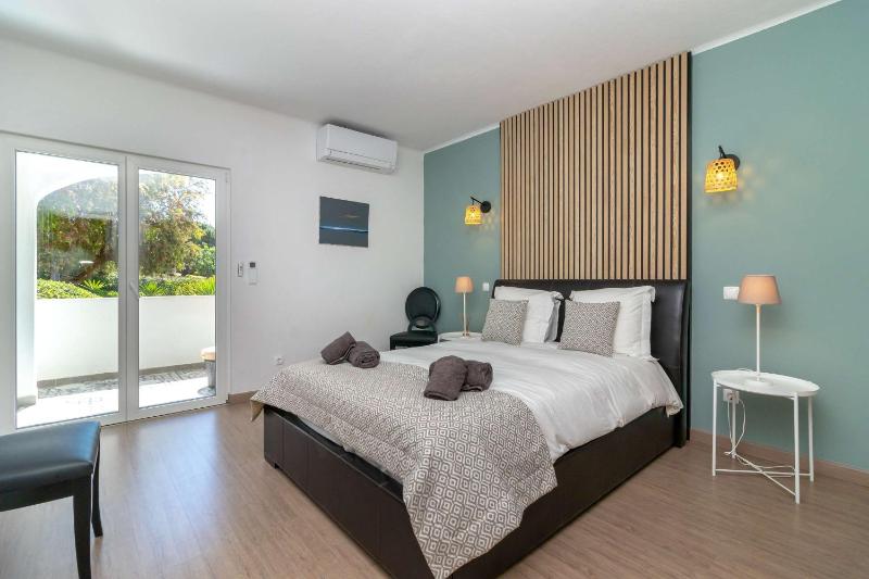Casa Moinho - Stylish 2 bedroom townhouse Carvoeiro - image 24