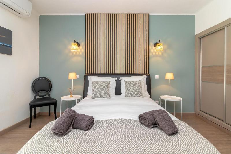 Casa Moinho - Stylish 2 bedroom townhouse Carvoeiro - image 12