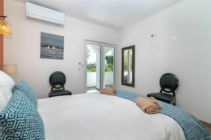 Casa Moinho - Stylish 2 bedroom townhouse Carvoeiro - image 18
