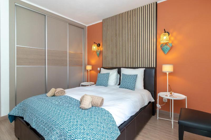 Casa Moinho - Stylish 2 bedroom townhouse Carvoeiro - image 6