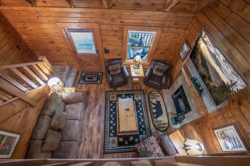 ER74 - Gerrald's Chalet - image 7